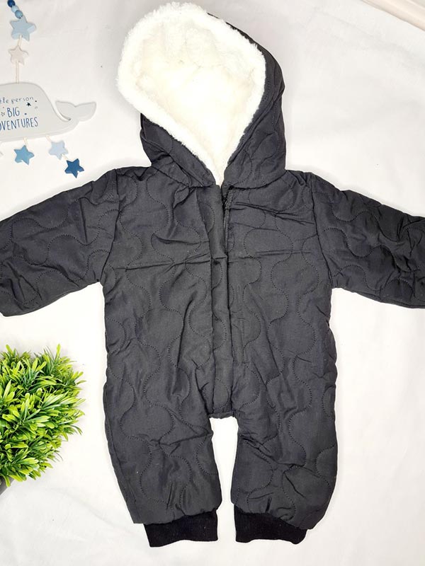 Padded fleeced lined snowsuit Padded fleeced lined snowsuit